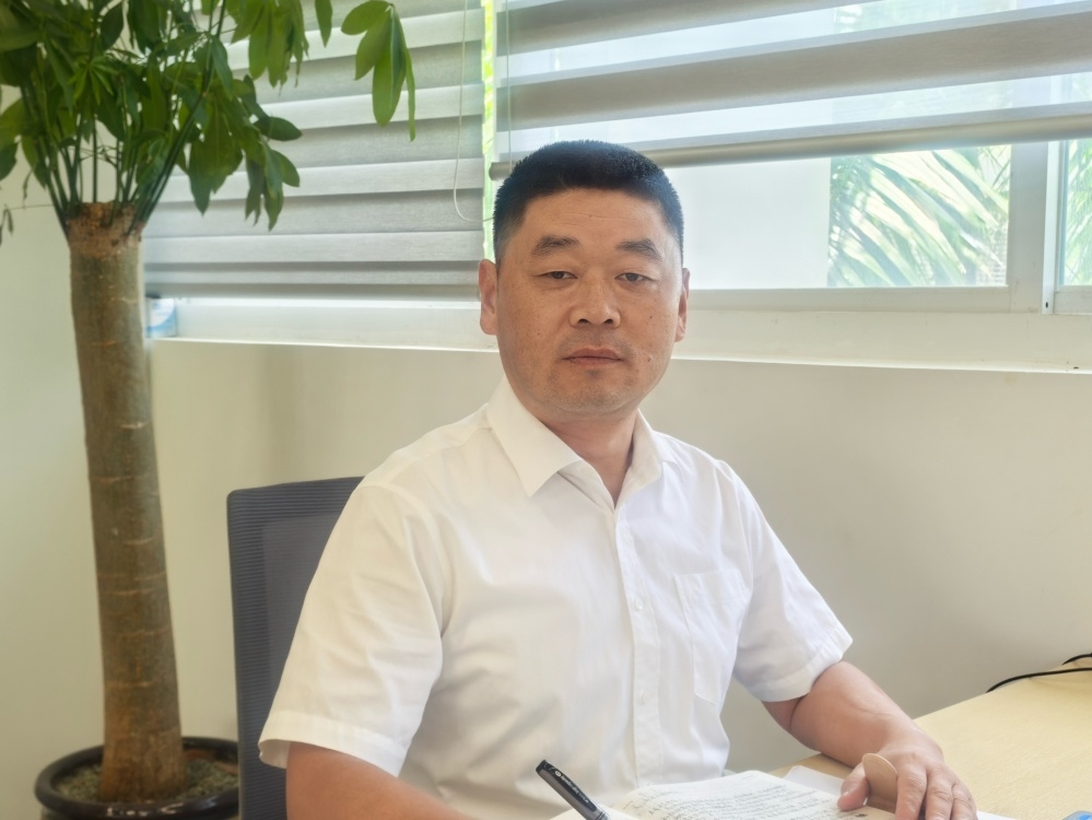 李晓谦：高中数学教师